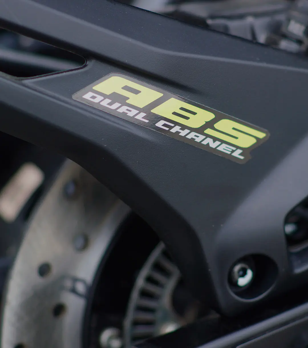 Detalles-pulsar-n250-2