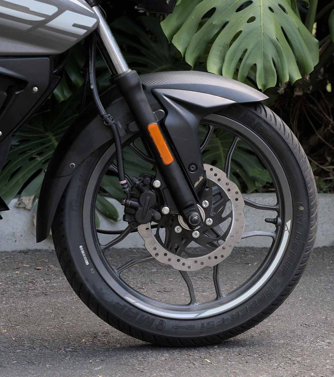 grupouma-banner-nueva-pulsar-ns125-frenos